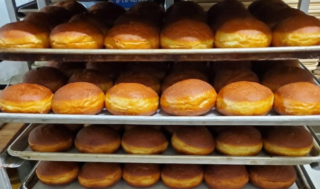 What Pączki Day looks like from behind the counter